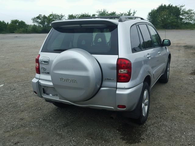 JTEHD20VX56028449 - 2005 TOYOTA RAV4 SILVER photo 4