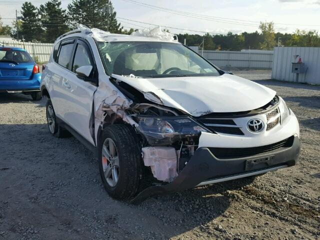 2T3RFREV5FW373795 - 2015 TOYOTA RAV4 XLE WHITE photo 1