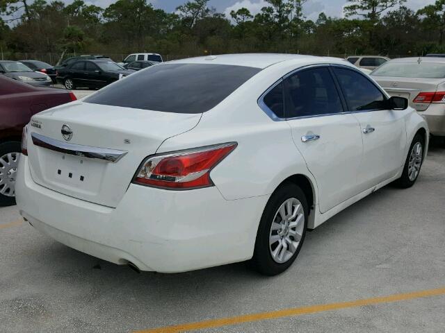 1N4AL3AP6FN872872 - 2015 NISSAN ALTIMA 2.5 WHITE photo 4