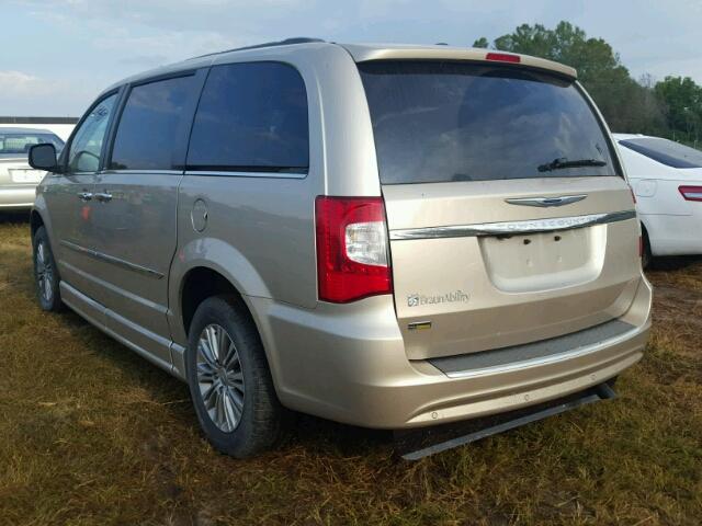 2C4RC1CG1DR662209 - 2013 CHRYSLER TOWN & COU GOLD photo 3