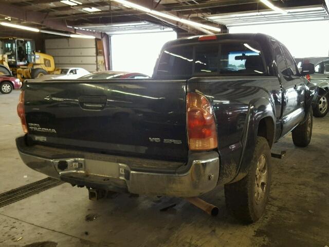 5TEUU42N67Z447786 - 2007 TOYOTA TACOMA ACC BLACK photo 4