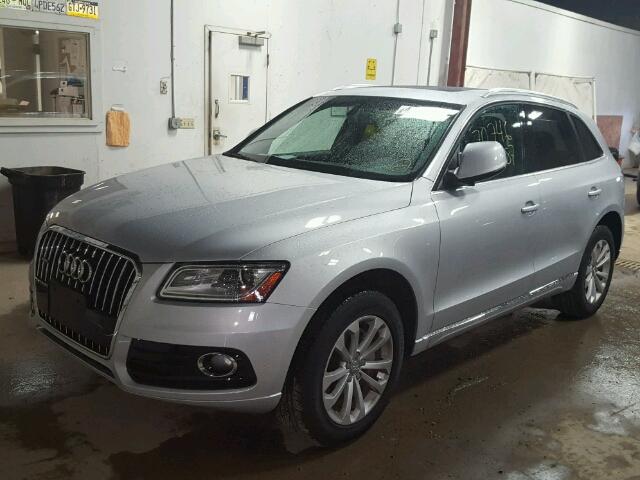 WA1LFAFPXDA063543 - 2013 AUDI Q5 SILVER photo 2