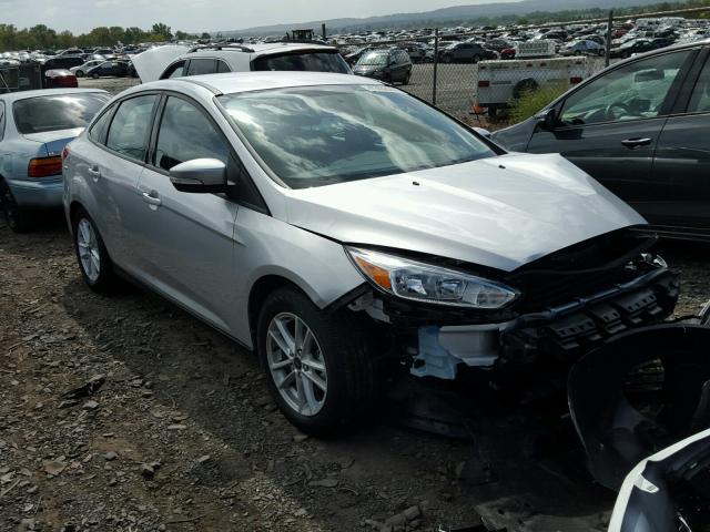 1FADP3F27HL240668 - 2017 FORD FOCUS SE SILVER photo 1