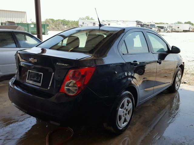 1G1JA5SH8D4125563 - 2013 CHEVROLET SONIC LS 黑色 照片 4