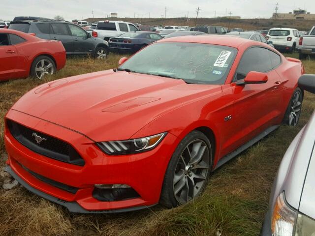 1FA6P8CF6F5433974 - 2015 FORD MUSTANG RED photo 2