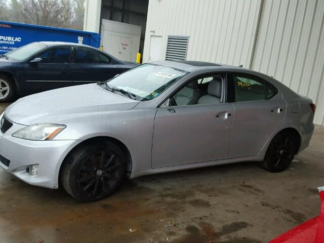 JTHCK262672017426 - 2007 LEXUS IS250 AWD SILVER photo 10