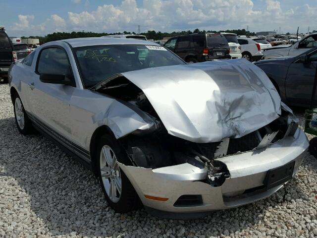 1ZVBP8AM9B5162278 - 2011 FORD MUSTANG SILVER photo 1