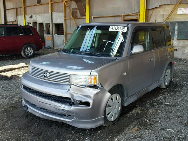 JTLKT324764086723 - 2006 TOYOTA SCION XB Silber Foto 2
