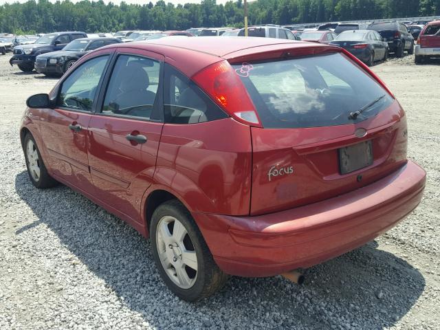 3FAFP37Z94R104915 - 2004 FORD FOCUS ZX5 RED photo 3