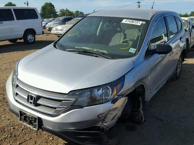 2HKRM4H36EH701282 - 2014 HONDA CR-V SILVER photo 2