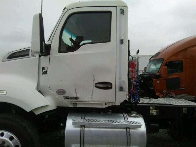 1XKYDP9X9FJ459096 - 2015 KENWORTH CONSTRUCTI WHITE photo 9