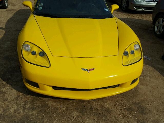 1G1YY25W685127394 - 2008 CHEVROLET CORVETTE YELLOW photo 7