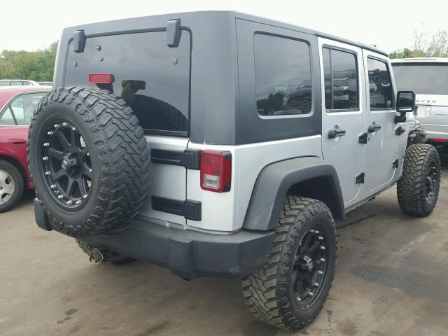 1J8GA691X8L574294 - 2008 JEEP WRANGLER U SILVER photo 4