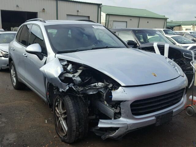 WP1AA2A24GLA02144 - 2016 PORSCHE CAYENNE SILVER photo 1