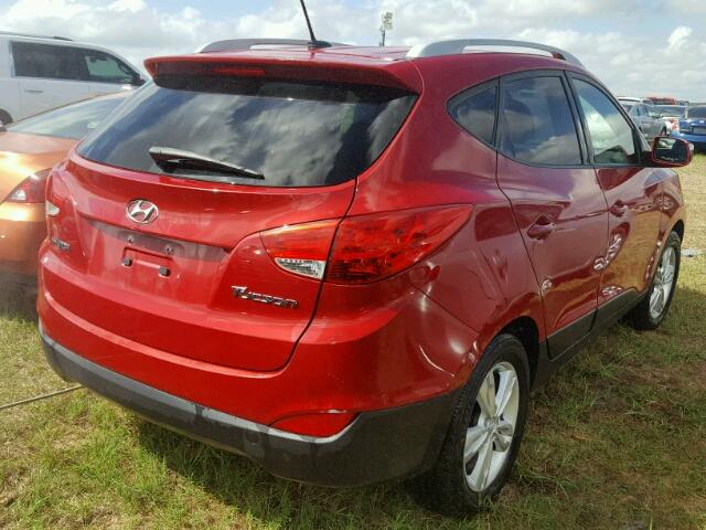 KM8JU3AC4DU579703 - 2013 HYUNDAI TUCSON RED photo 4