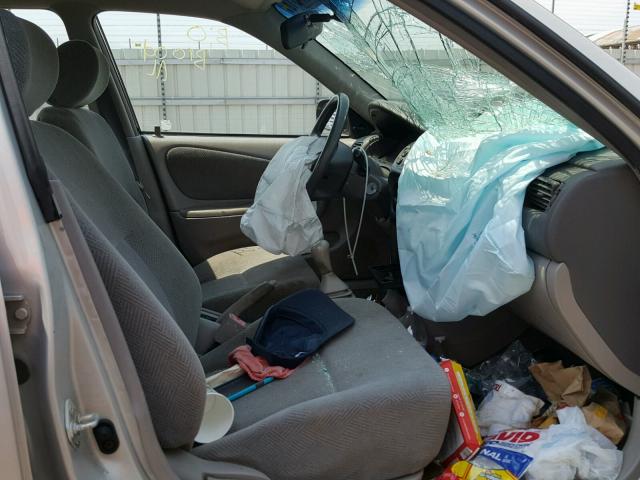 1Y1SK52832Z411955 - 2002 CHEVROLET GEO PRIZM 银色 照片 5