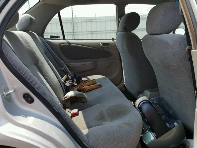 1Y1SK52832Z411955 - 2002 CHEVROLET GEO PRIZM 银色 照片 6