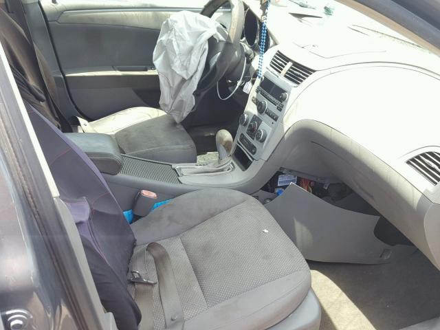 1G1ZG57B794208303 - 2009 CHEVROLET MALIBU LS ნაცრისფერი ფოტო 5