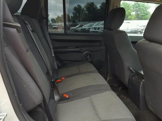 1J8HG48K38C184686 - 2008 JEEP COMMANDER 银色 照片 6