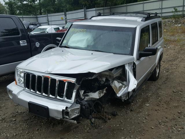 1J4RG4GK7AC156662 - 2010 JEEP COMMANDER SILVER photo 2