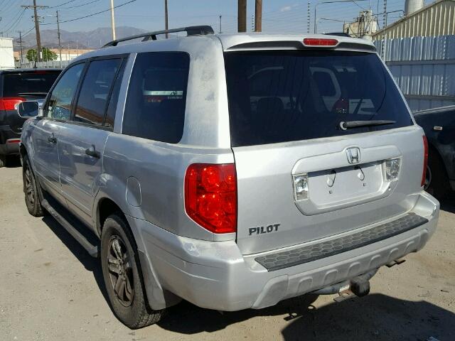 2HKYF18663H559219 - 2003 HONDA PILOT SILVER photo 3