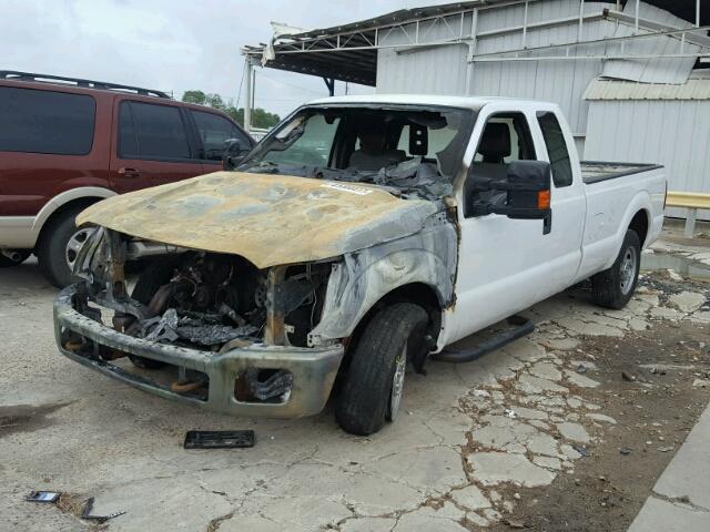 1FT7X2A65EEB06379 - 2014 FORD F250 SUPER WHITE photo 2