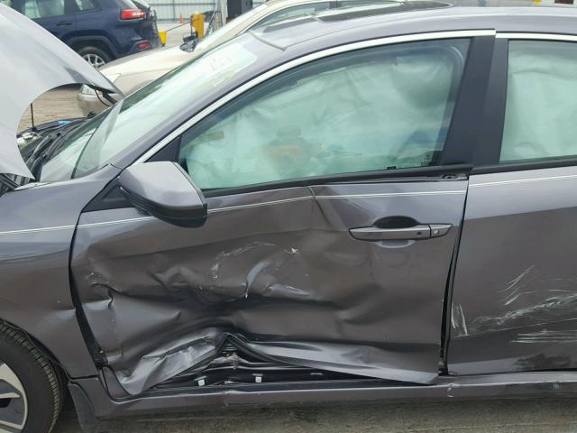 19XFC1F76JE001822 - 2018 HONDA CIVIC EXL 灰色 照片 10