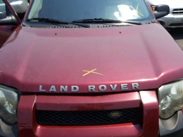 SALNY22294A402925 - 2004 LAND ROVER FREELANDER RED photo 7