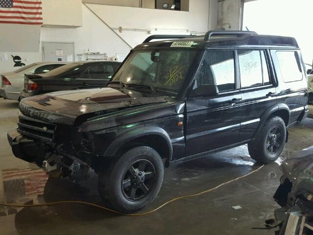 SALTK19484A840121 - 2004 LAND ROVER DISCOVERY BLACK photo 2