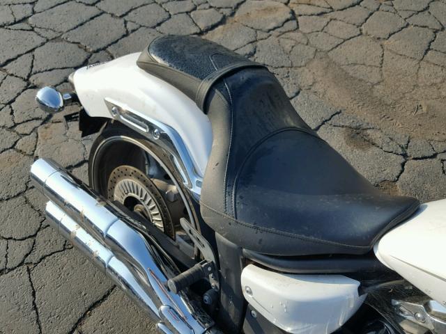 JYAVP33E1DA007545 - 2013 YAMAHA XVS1300 CU WHITE photo 6