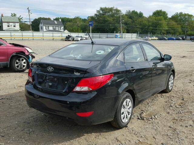 KMHCT4AE5HU327256 - 2017 HYUNDAI ACCENT SE BLACK photo 4