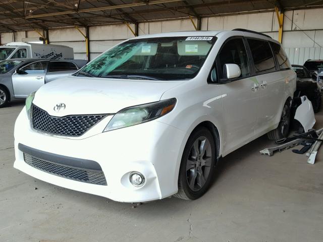 5TDXK3DC3FS533691 - 2015 TOYOTA SIENNA SPO WHITE photo 2