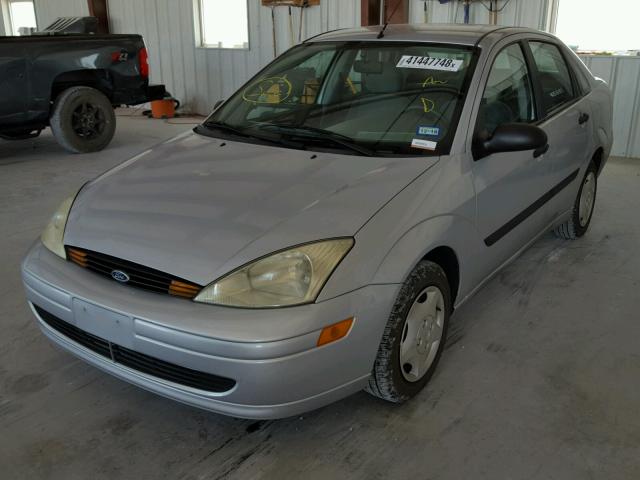 1FAFP33P42W111351 - 2002 FORD FOCUS LX SILVER photo 2