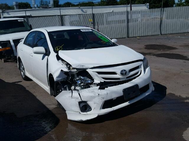 2T1BU4EE0BC629419 - 2011 TOYOTA COROLLA BA WHITE photo 1