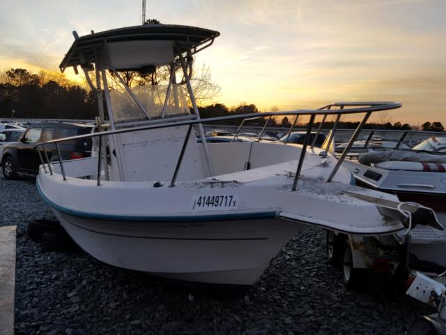 SFPYC066J798 - 1998 SUNB BOAT WHITE photo 1