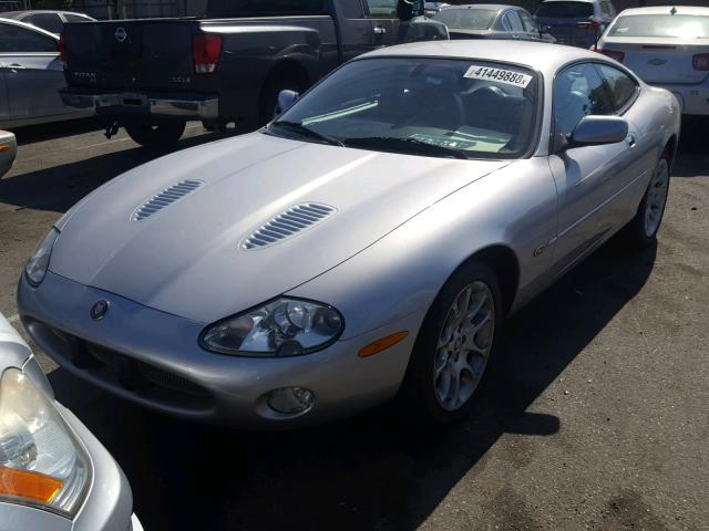 SAJDA41B92PA23877 - 2002 JAGUAR XKR SILVER photo 2