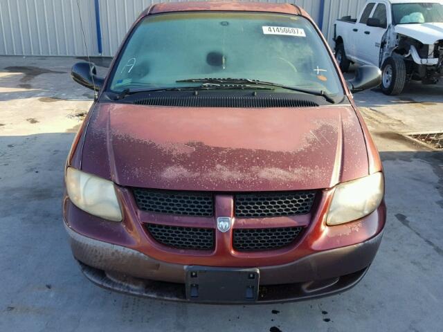 1B4GP25331B272943 - 2001 DODGE CARAVAN SE MAROON photo 9