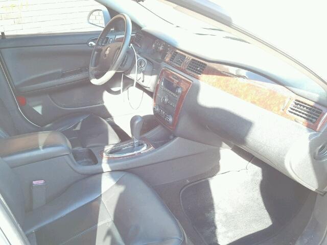 2G1WD58C369157488 - 2006 CHEVROLET IMPALA SUP 白色 照片 5