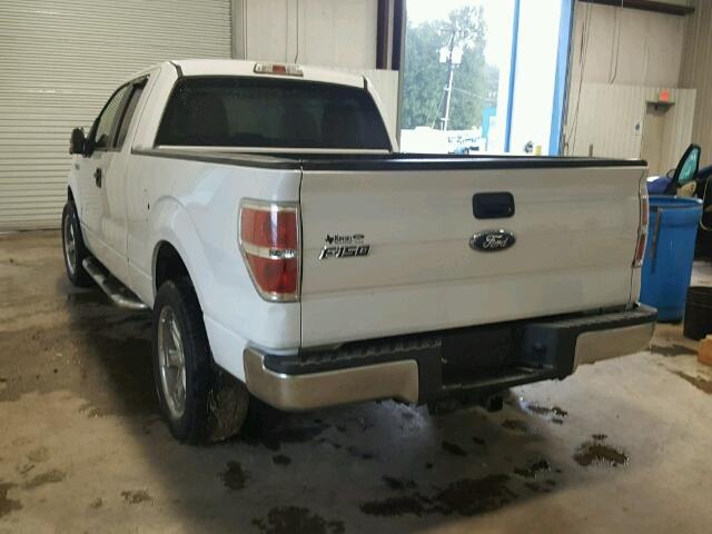 1FTEX1C89AKE77640 - 2010 FORD F150 SUPER WHITE photo 3