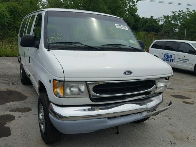 1FBSS31L1WHB67138 - 1998 FORD ECONOLINE WHITE photo 1