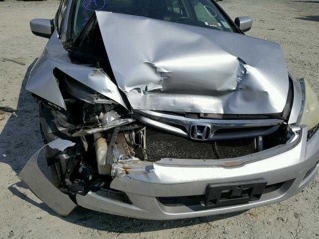 1HGCM56897A152831 - 2007 HONDA ACCORD SILVER photo 9