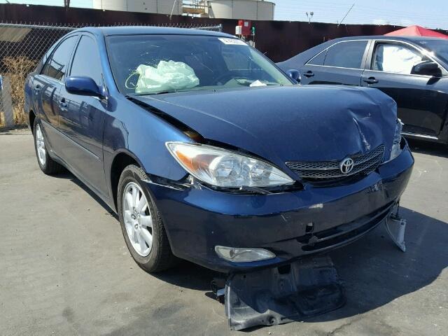 JTDBF30KX20013173 - 2002 TOYOTA CAMRY LE BLUE photo 1