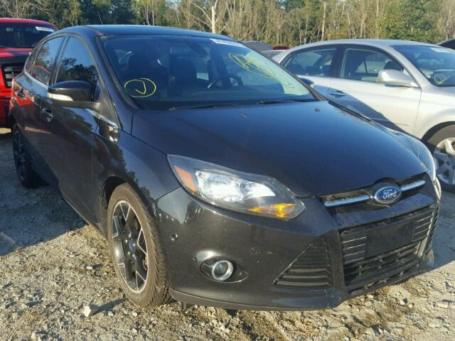 1FAHP3N27CL473333 - 2012 FORD FOCUS BLACK photo 1