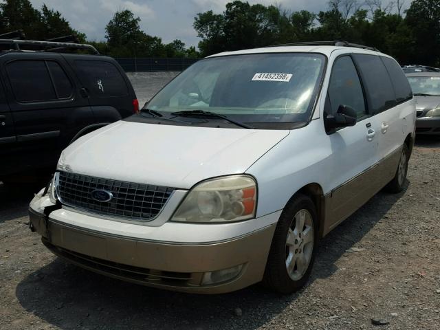 2FMDA58275BA07465 - 2005 FORD FREESTAR L WHITE photo 2