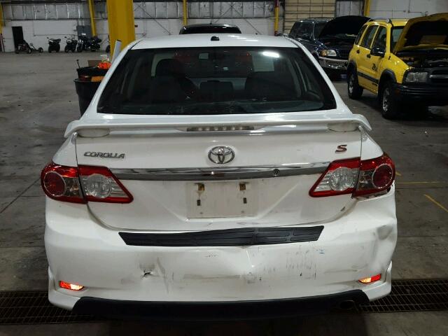 2T1BU4EE4DC101398 - 2013 TOYOTA COROLLA BA WHITE photo 9