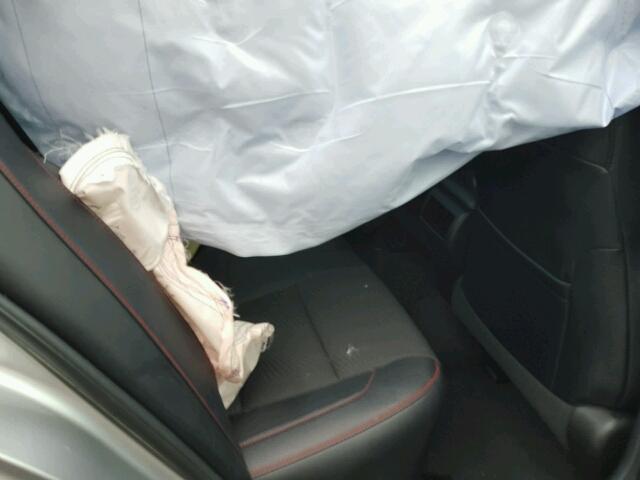 4T1BF1FK2HU367696 - 2017 TOYOTA CAMRY LE 银色 照片 6