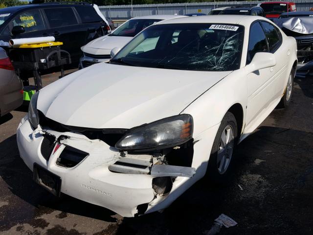 2G2WP552861299686 - 2006 PONTIAC GRAND PRIX WHITE photo 2