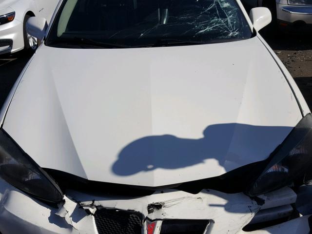 2G2WP552861299686 - 2006 PONTIAC GRAND PRIX WHITE photo 7
