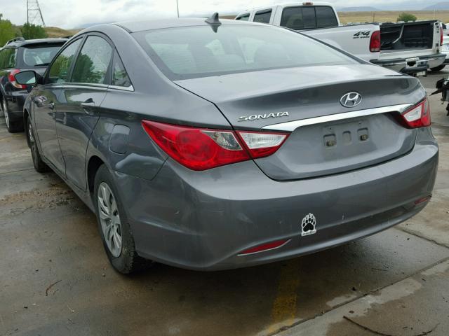 5NPEB4AC3BH282527 - 2011 HYUNDAI SONATA GLS GRAY photo 3