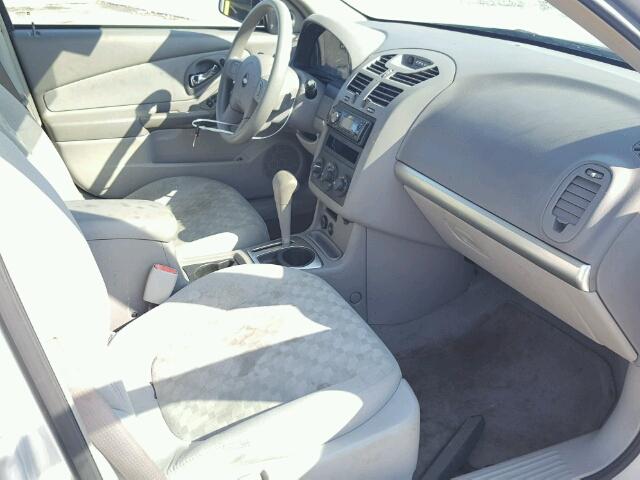 1G1ZT52894F245261 - 2004 CHEVROLET MALIBU LS ვერცხლისფერი ფოტო 5